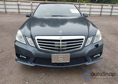 2010 Mercedes-Benz E 550 from USA, damaged, VIN WDDHF7CB9AA027075